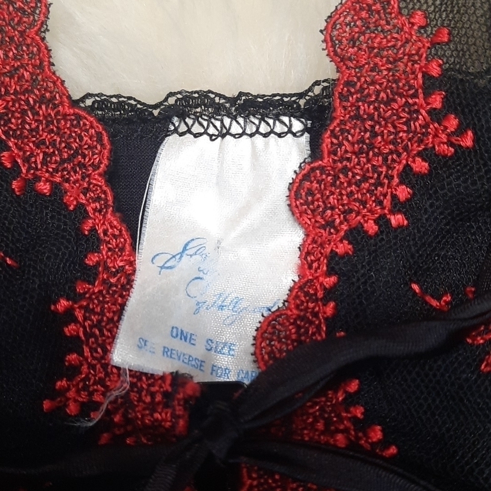 Vintage Y2k Black & Red Lace Front Teddy Bodysuit - Picture 3 of 9